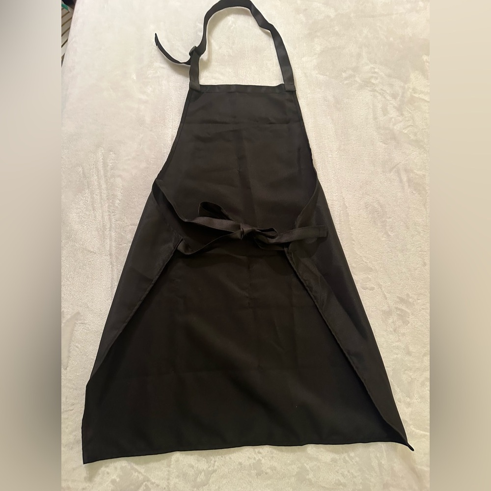 Grandma’s Kitchen black Apron. Front pocket. NWOT - Picture 4 of 4